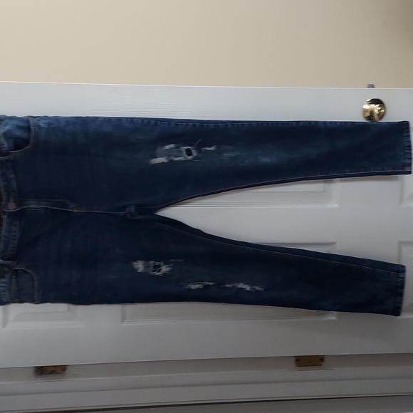 Jeans - Picture 1 of 2